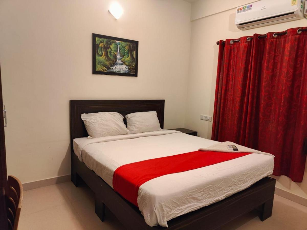 Pristine Inn Manyata Bangalore Luaran gambar